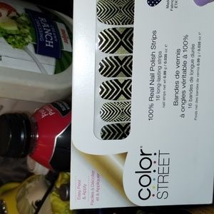 Color street manicure Drop the Ball